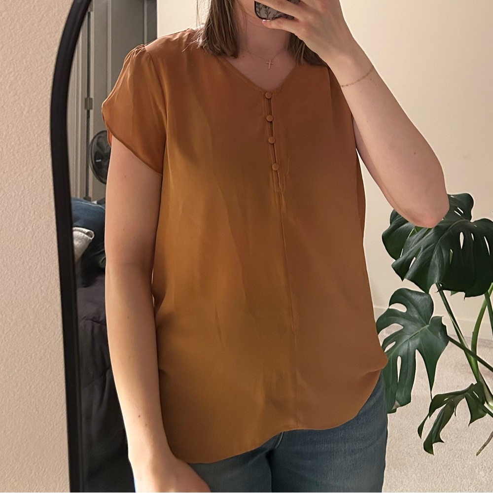 Women's Blouse